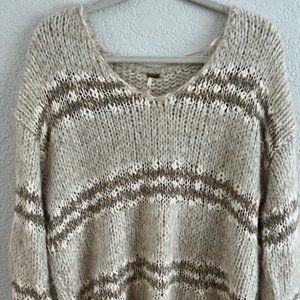 Free People Sweater Size Medium